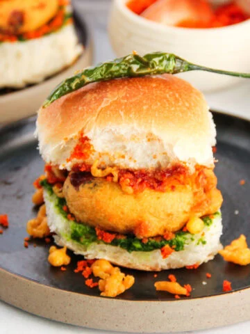 Vada Pav